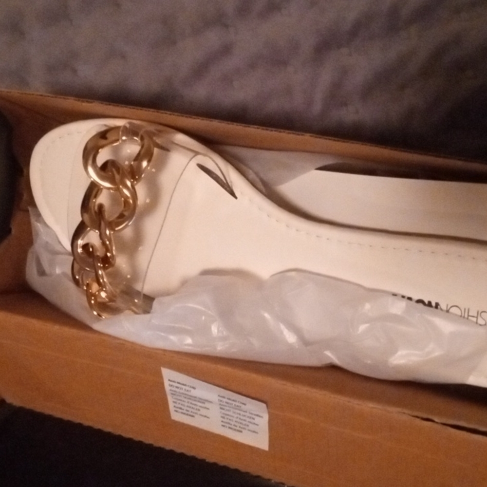 White/Gold sandals - Picture 2 of 3
